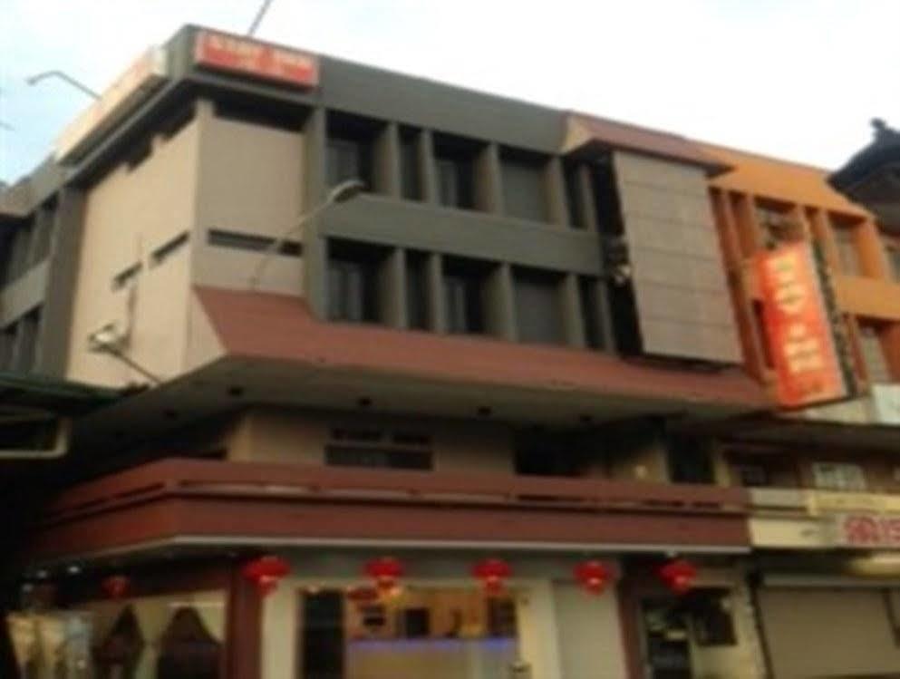 Stay Inn Kota Kinabalu Bagian luar foto